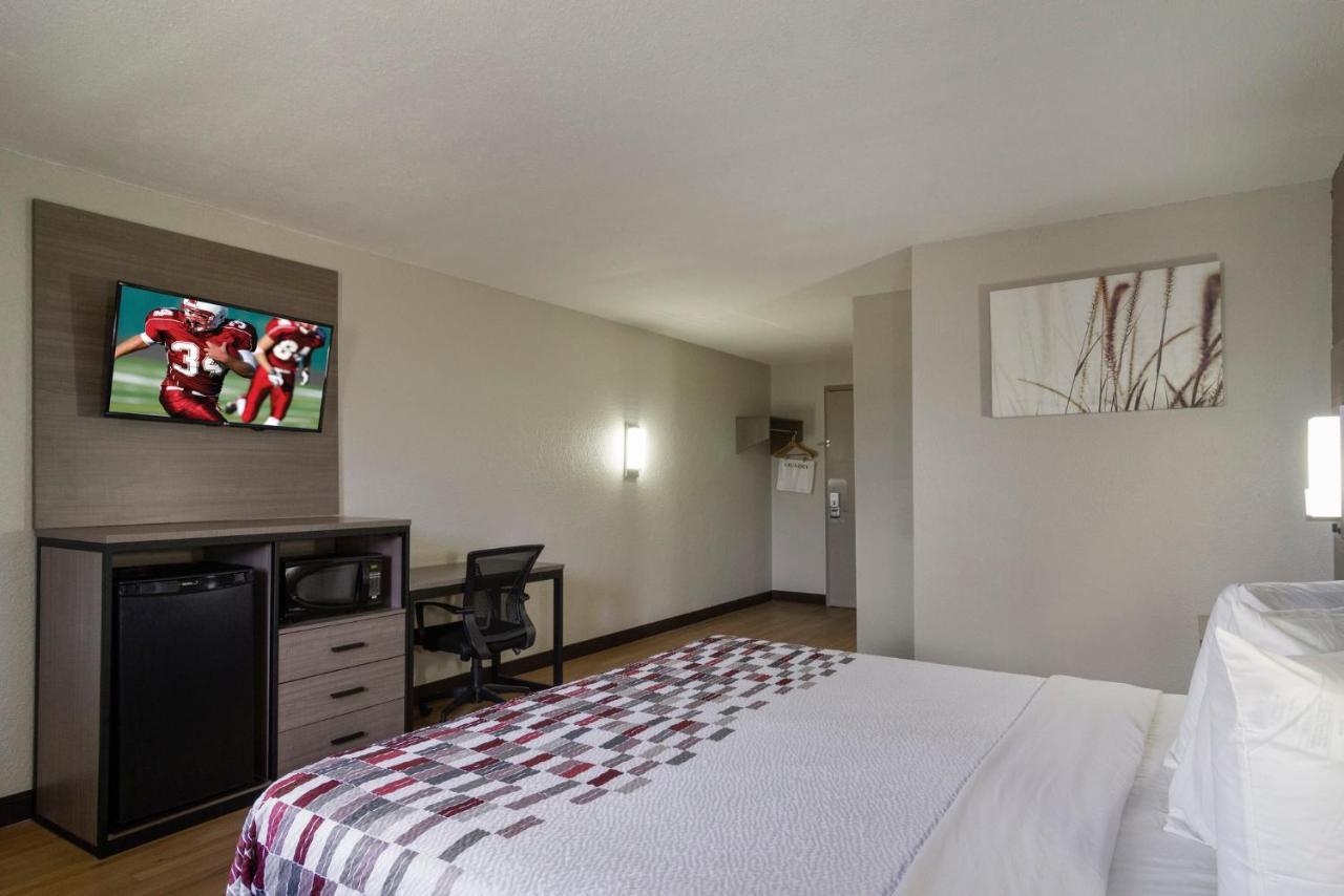 Red Roof Inn & Suites Brunswick I-95 מראה חיצוני תמונה