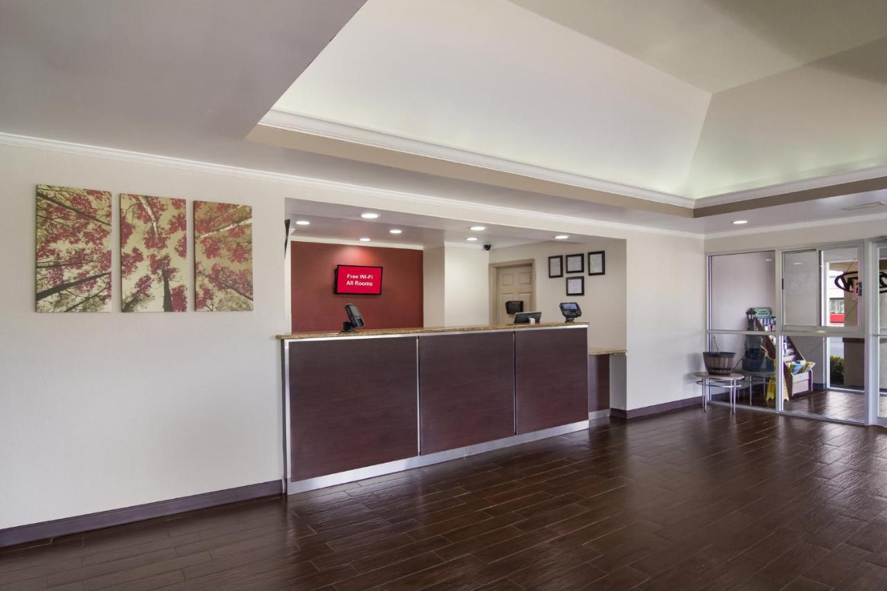 Red Roof Inn & Suites Brunswick I-95 מראה חיצוני תמונה